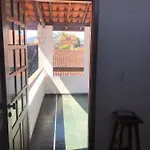 House Ubatuba, Casa No Centro